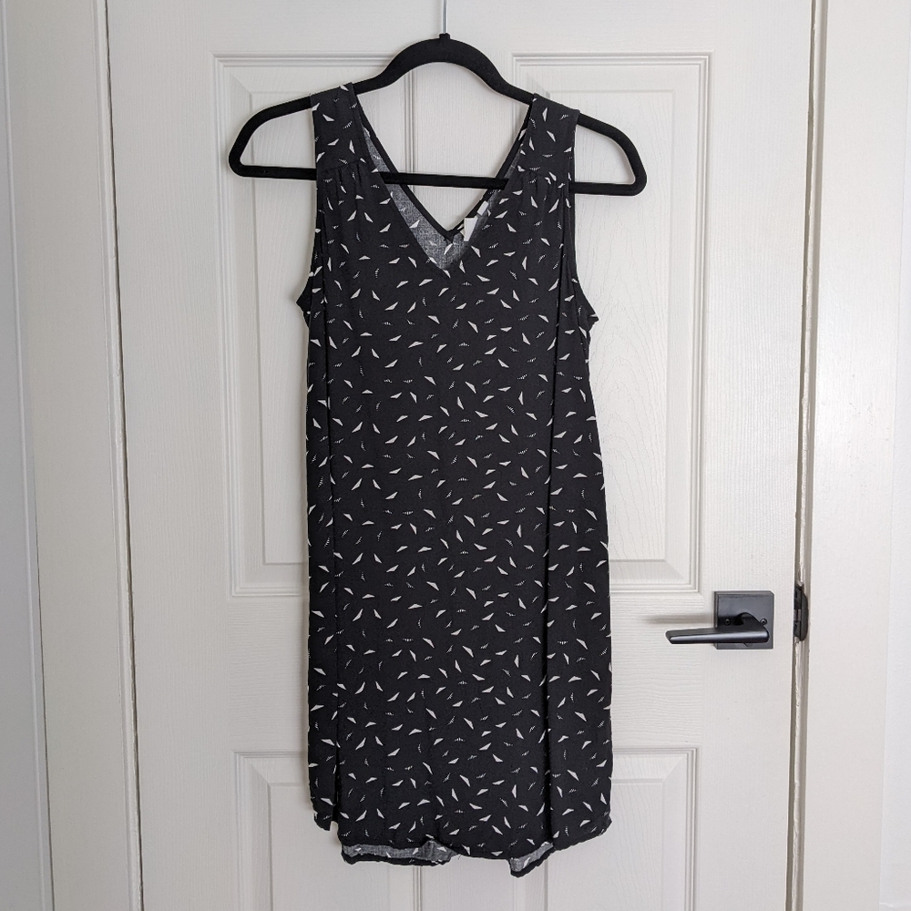 Gap Dress - Black and White Pattern